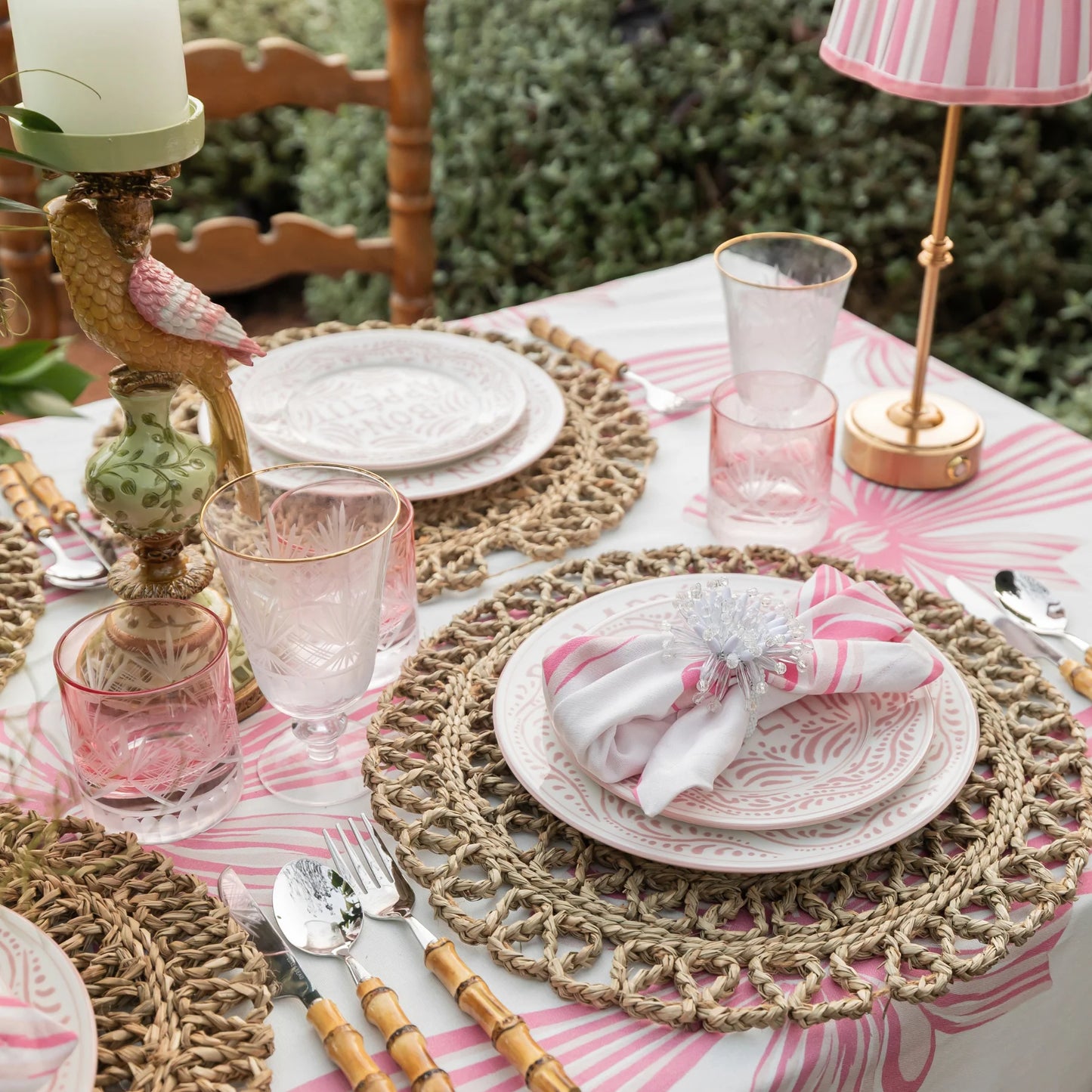 Luxe & Beau | Bon Appetit Starter Plate | Pink