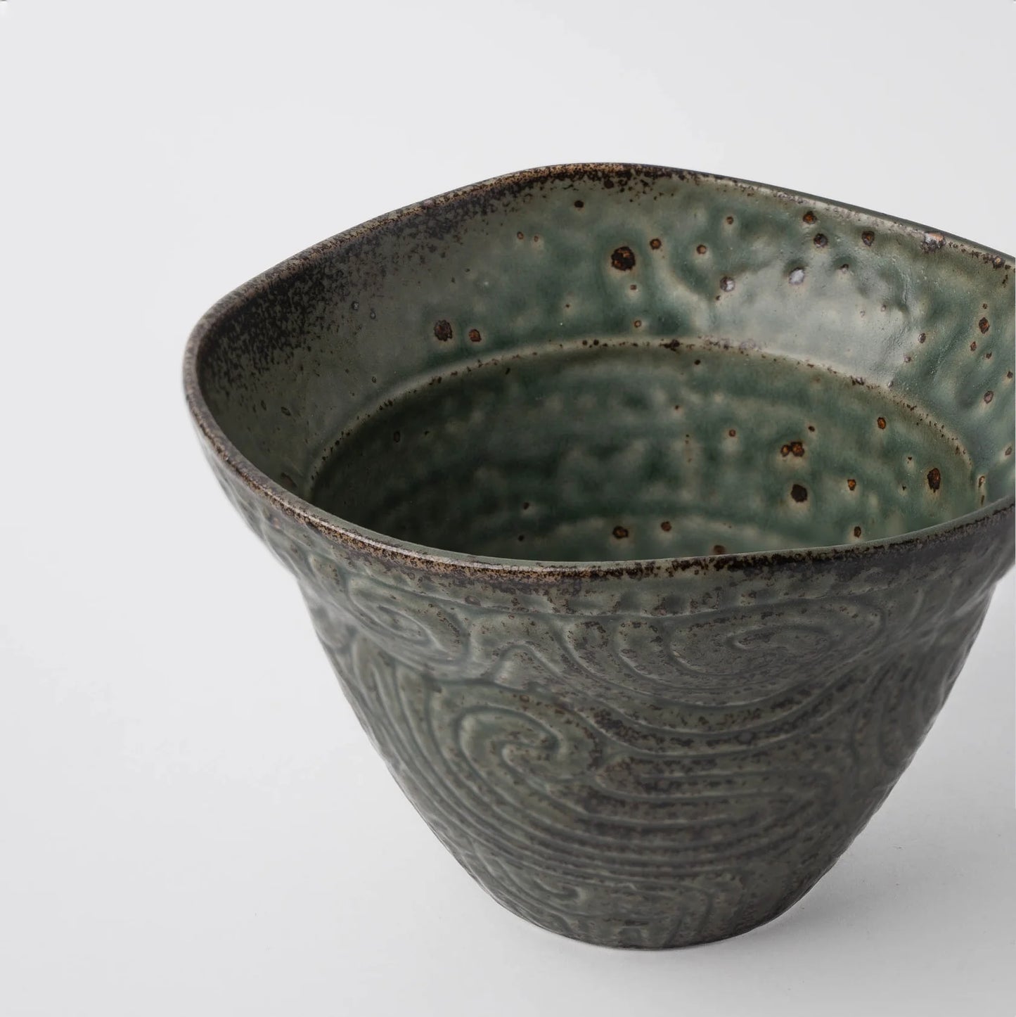 Made in Japan | deep bowl 16cm - oribe swirl