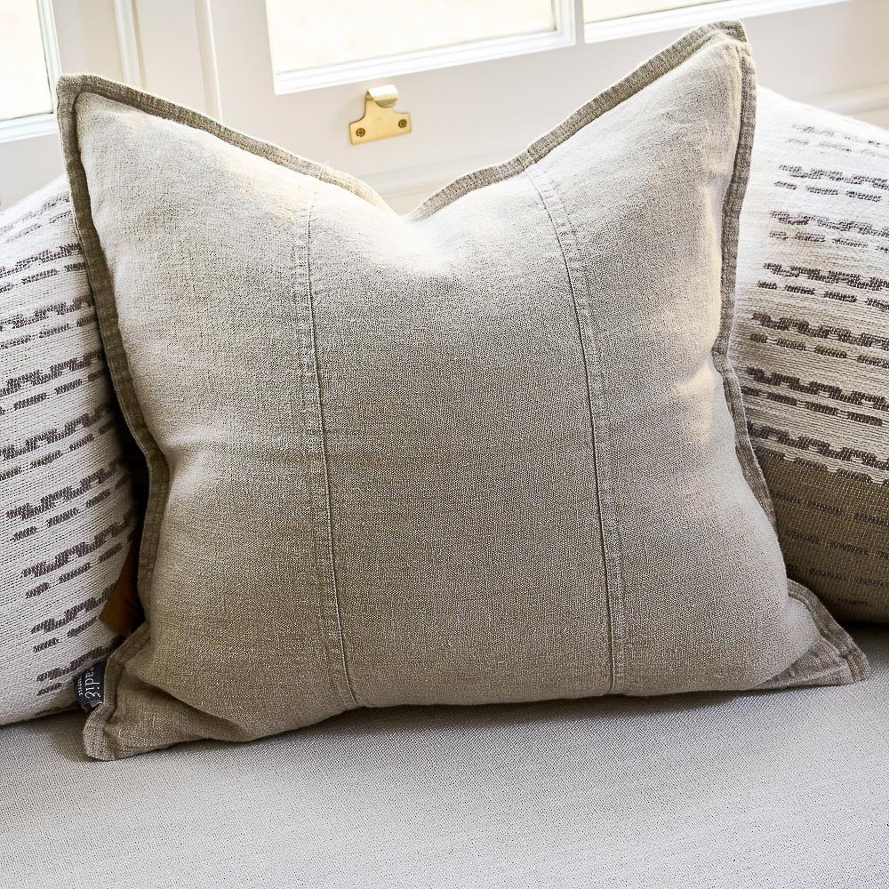 Luca Linen Cushion | Natural