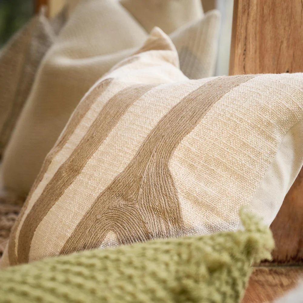 Zanth Cushion | Natural - Ivory
