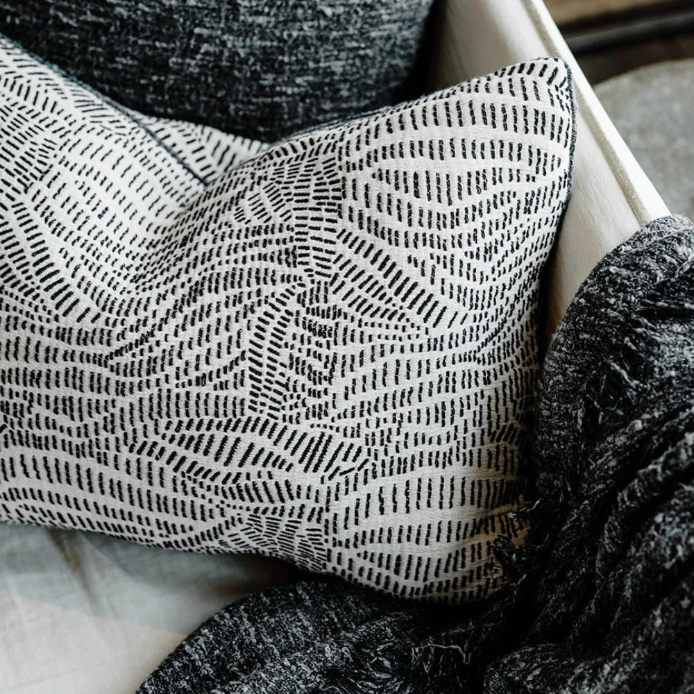 Hana Cushion | Jacquard