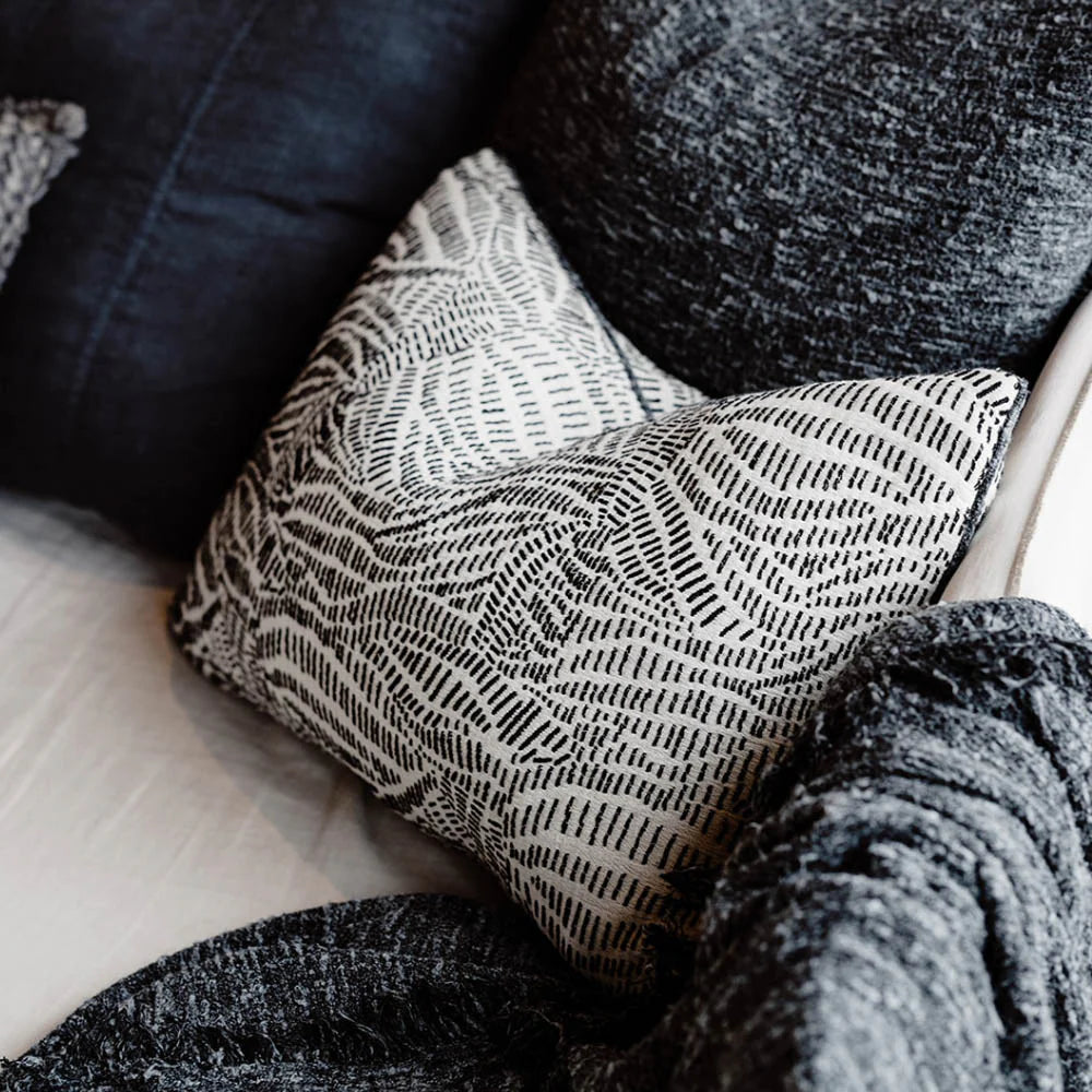 Hana Cushion | Jacquard