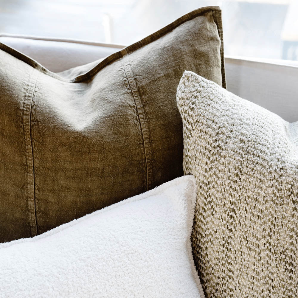 Luca Linen Cushion | Olive
