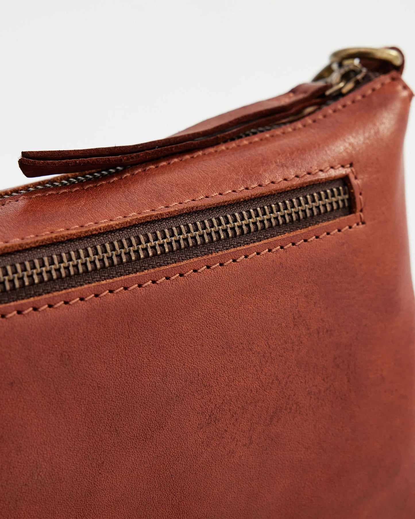 Juju & Co Monterey Crossbody - Cognac