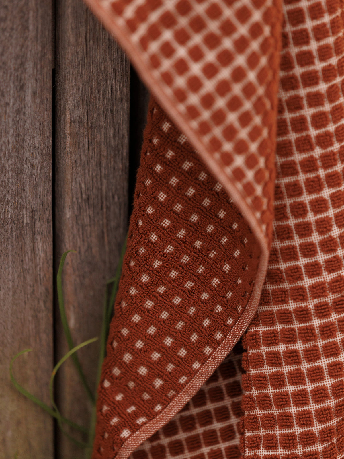 Citta | Nero Cotton Hand Towel