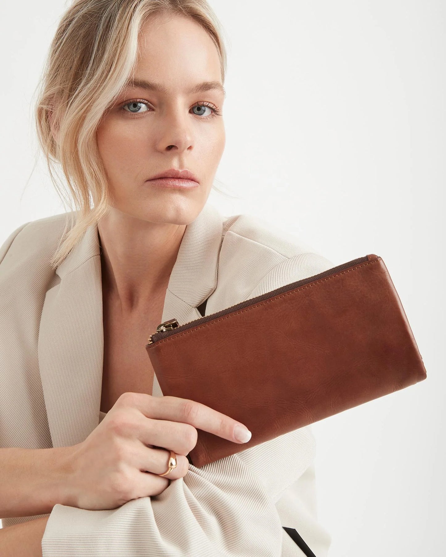 Juju & Co Capri Wallet - Large - Cognac
