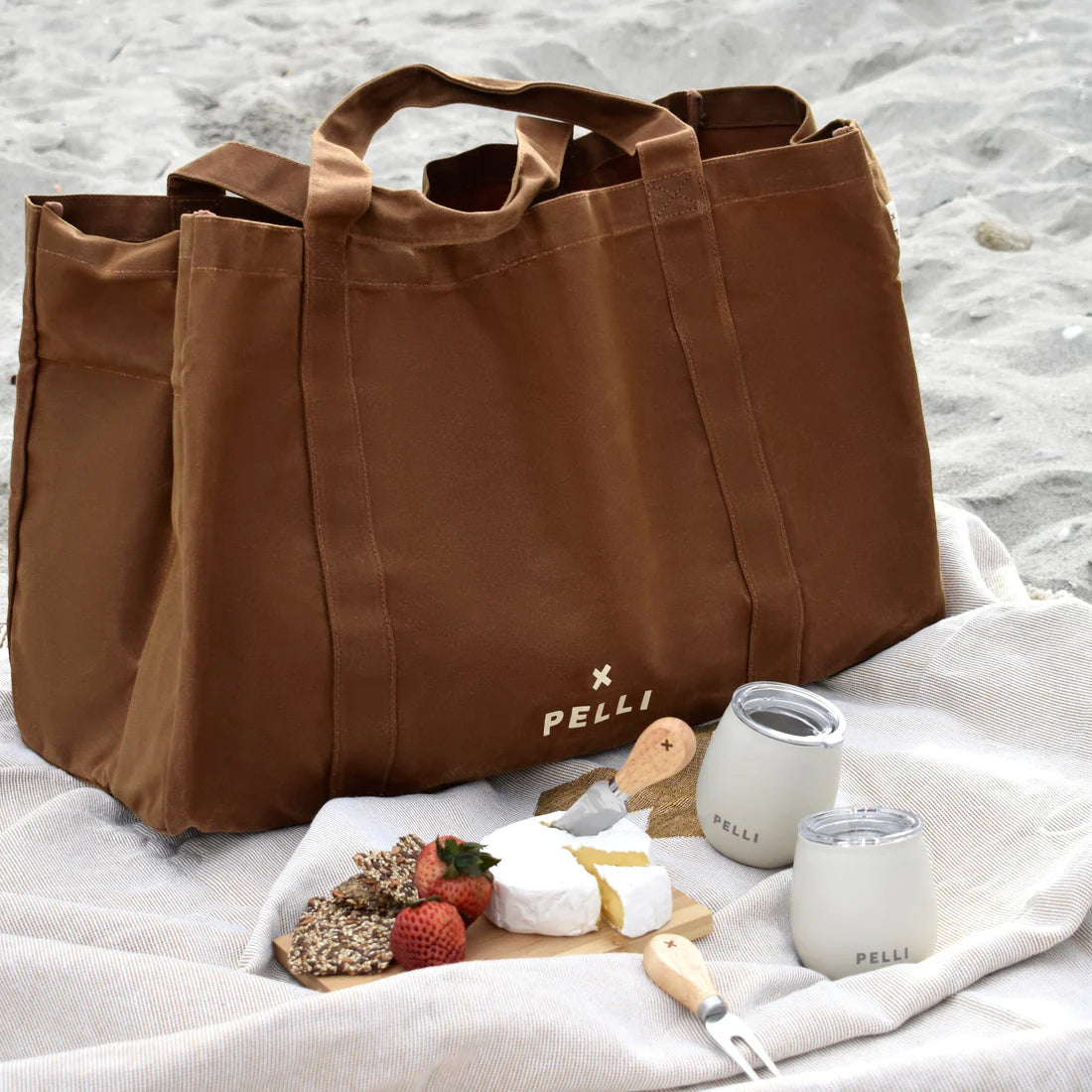 Pelli Beachy Keen Waxed Canvas Beach Bag - Chai Tea
