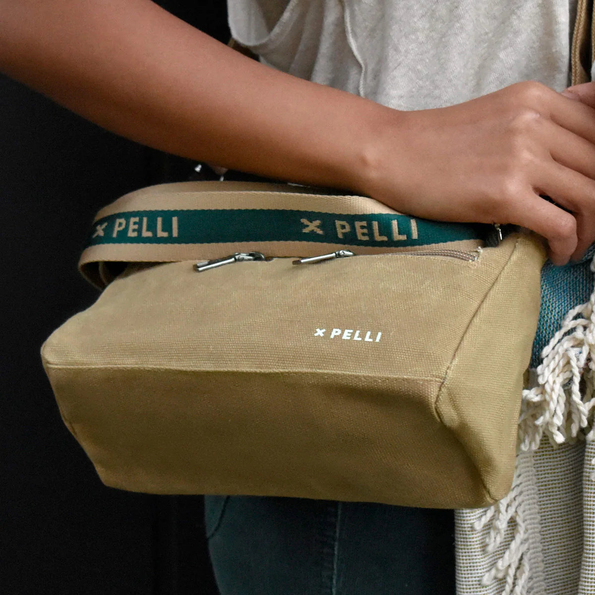 Pelli Waxed Canvas Crossbody Bag - Tan Brown