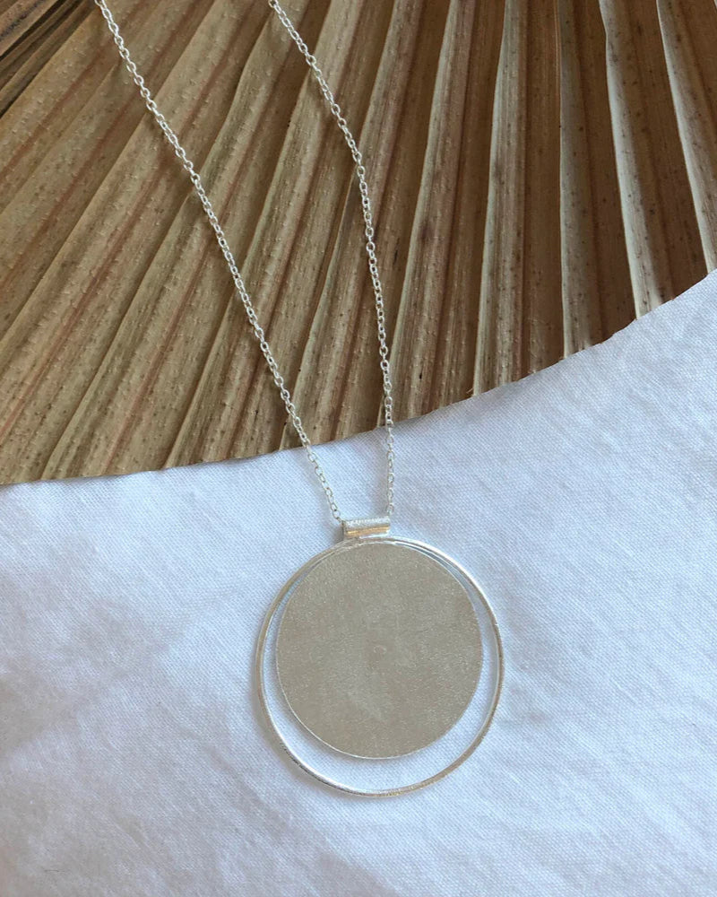 Inartisan | Dora Round Necklace Silver