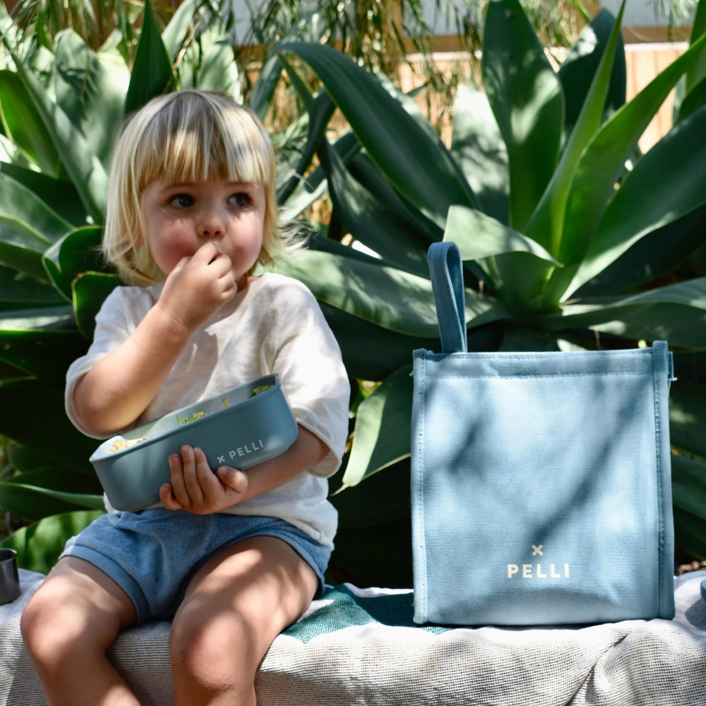 Pelli Children's Insulated Lunch Bag - Dusty blue