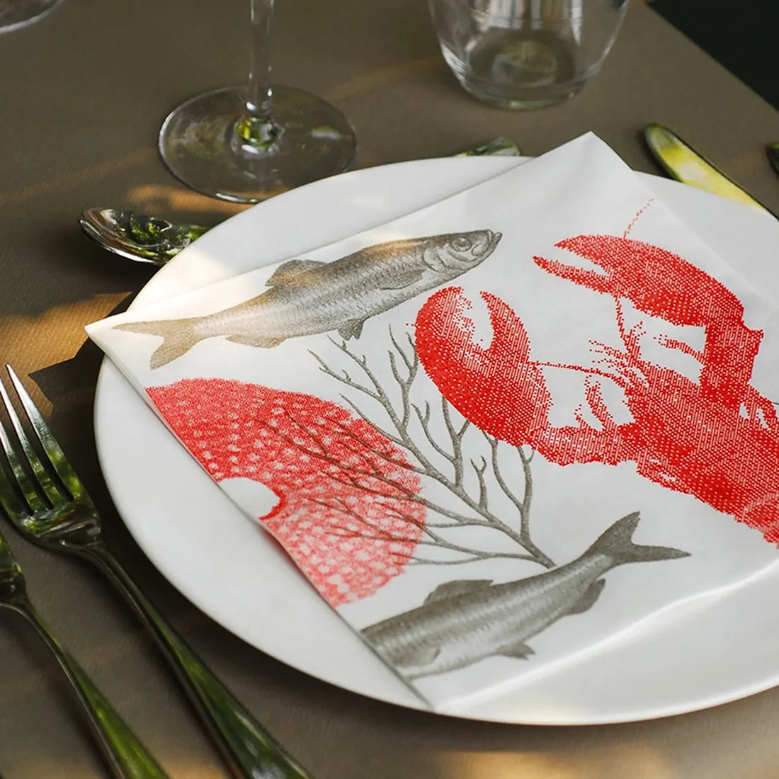 Red Non - Woven Lobster Dinner Napkin
