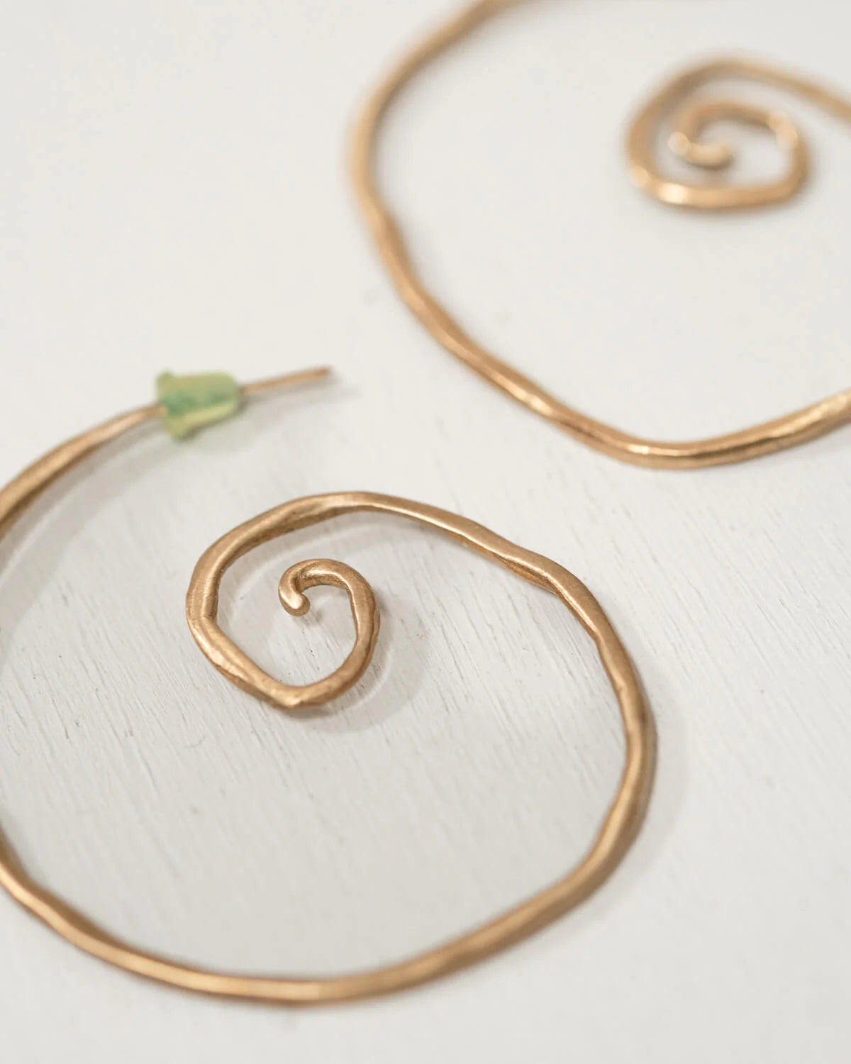 Pesci Che Volano Lumaca Bronze Earrings