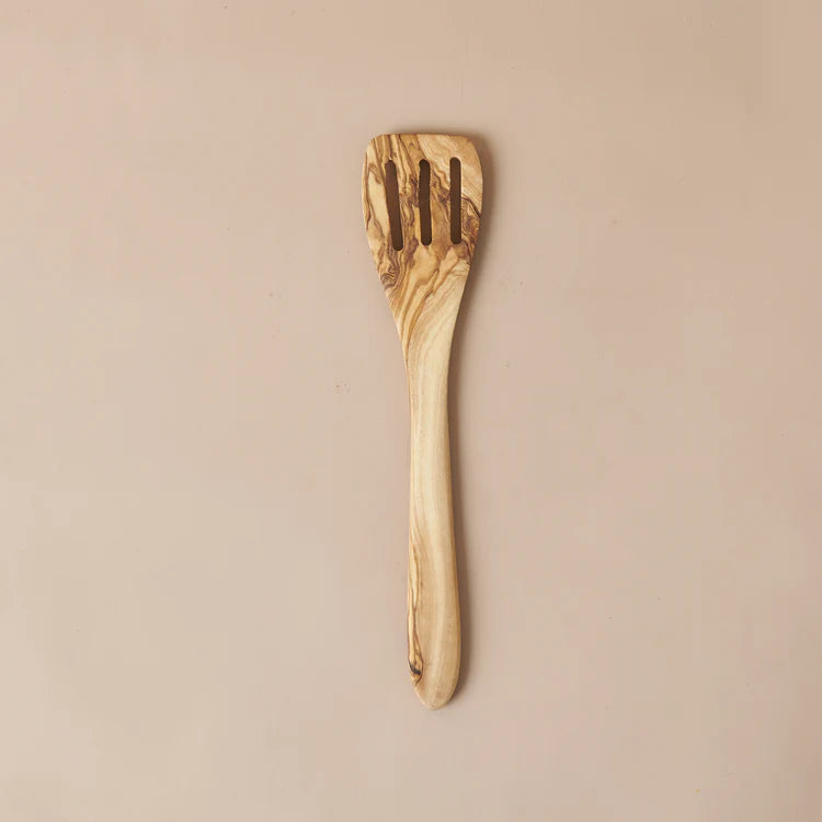 Saarde Olive Wood Spatula Spotted