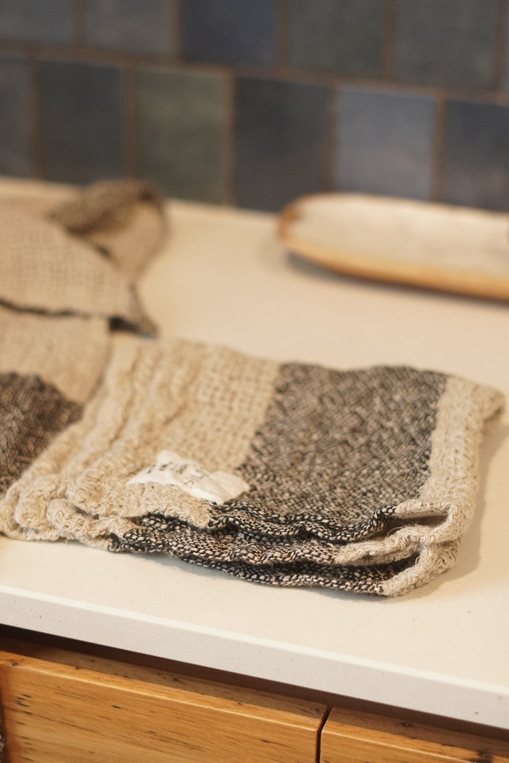 Loom Linen Wash Cloth | Natural Black
