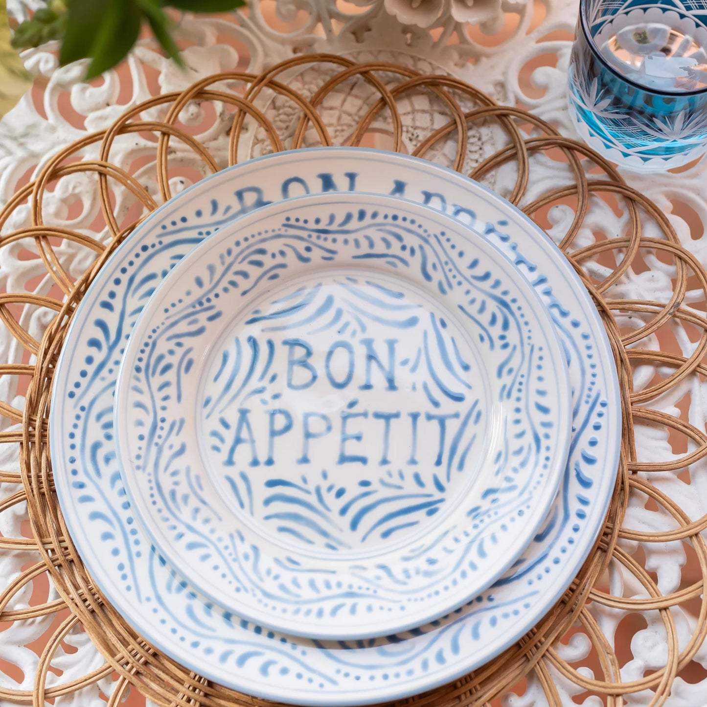 Luxe & Beau | Bon Appetit Starter Plate | Blue