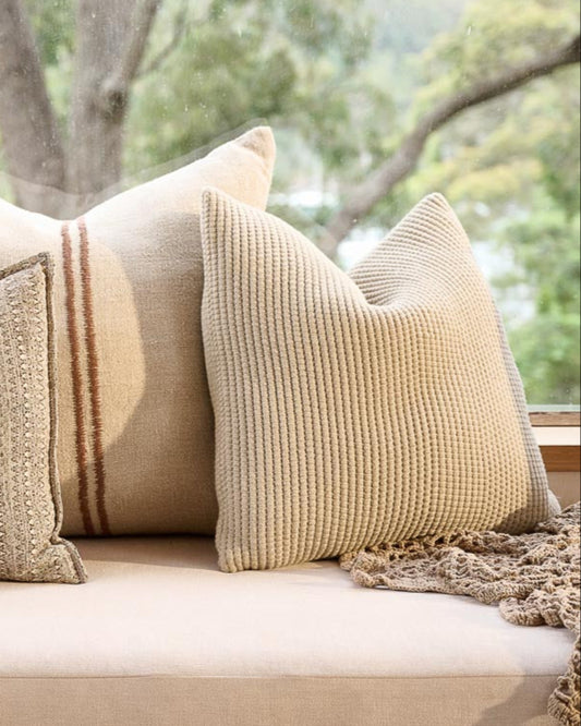 Favo Cushion | Natural