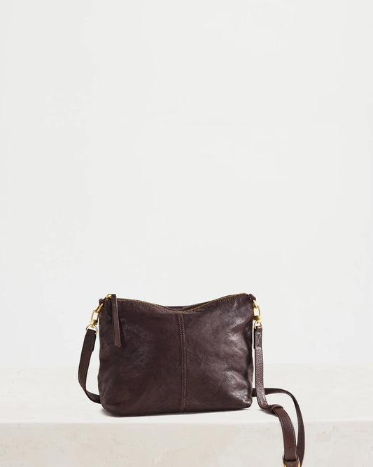 Juju & Co Tumbled Large Essential Pouch - Chocolate