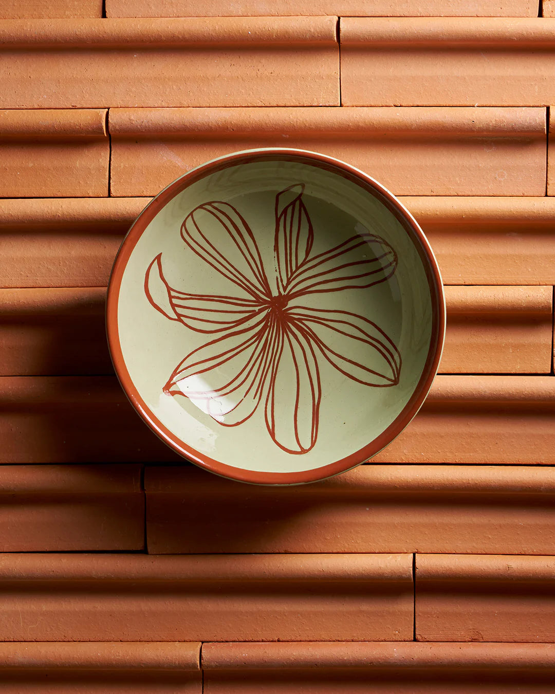June's Daisy Bowl | Pear