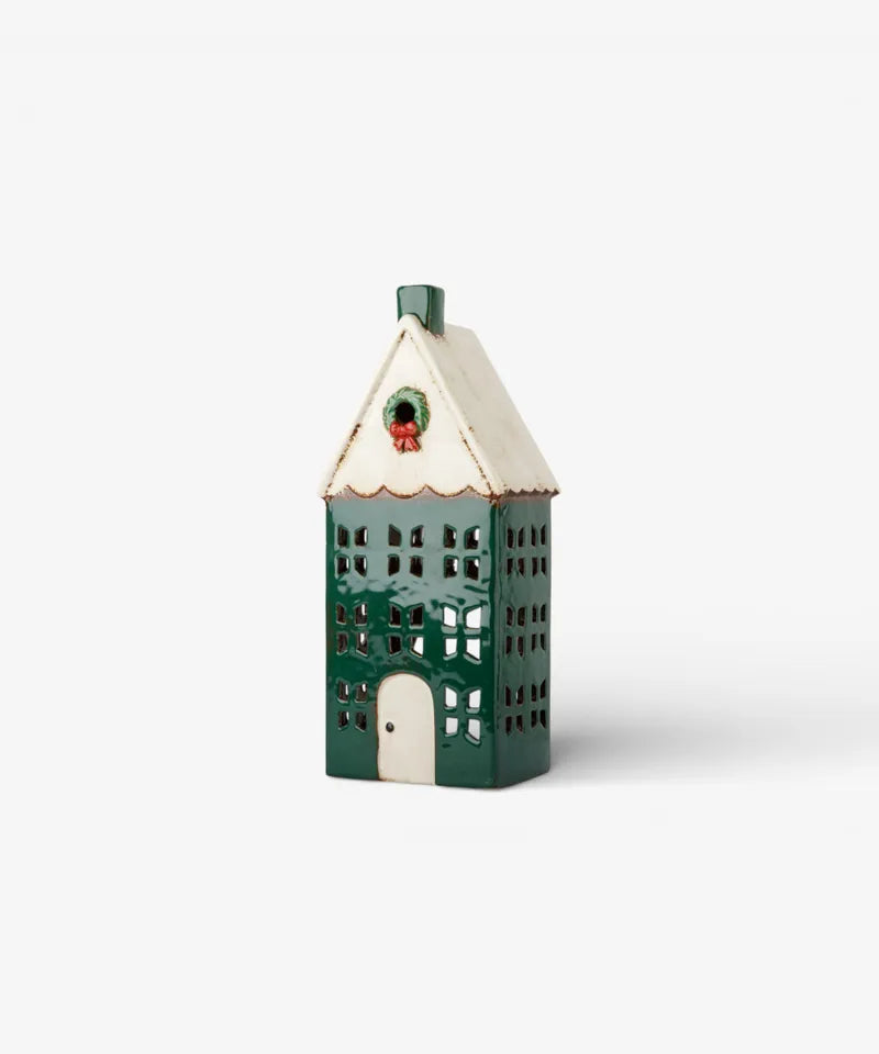 Christmas Tea Light House | with Green Wreath Large